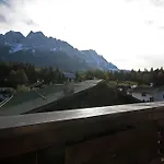 祖姆弗兰兹斯坎奈尔旅馆