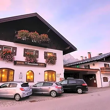 Otel Zum Franziskaner Grainau