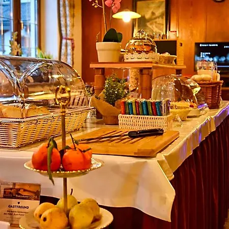 Otel Zum Franziskaner 3*
